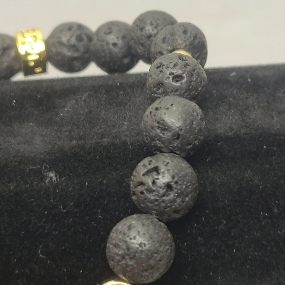 Handcrafted Gold, Black Lava and Red Carnelian Bead Stretch Bracelet - Picture 3 of 8